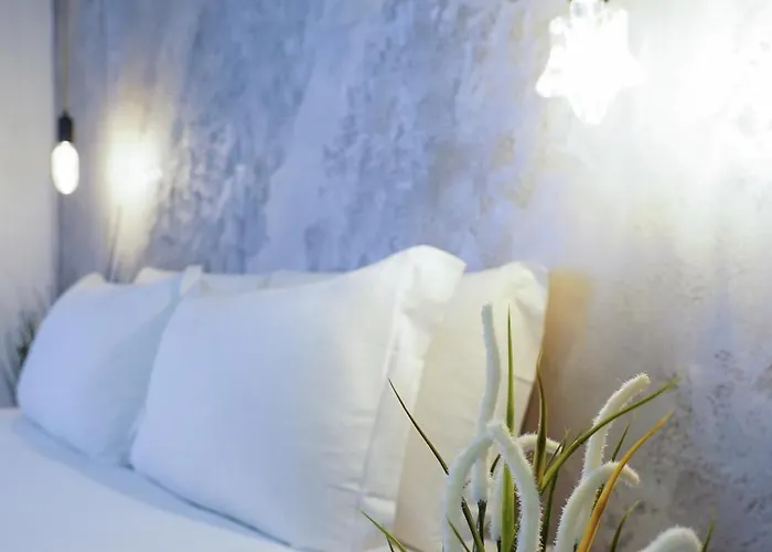 Navona Jacuzzi Апартаменты *