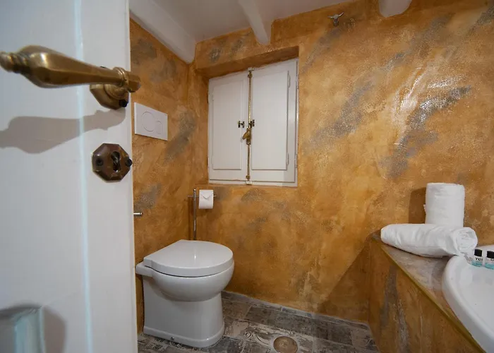 Navona Jacuzzi Апартаменты *